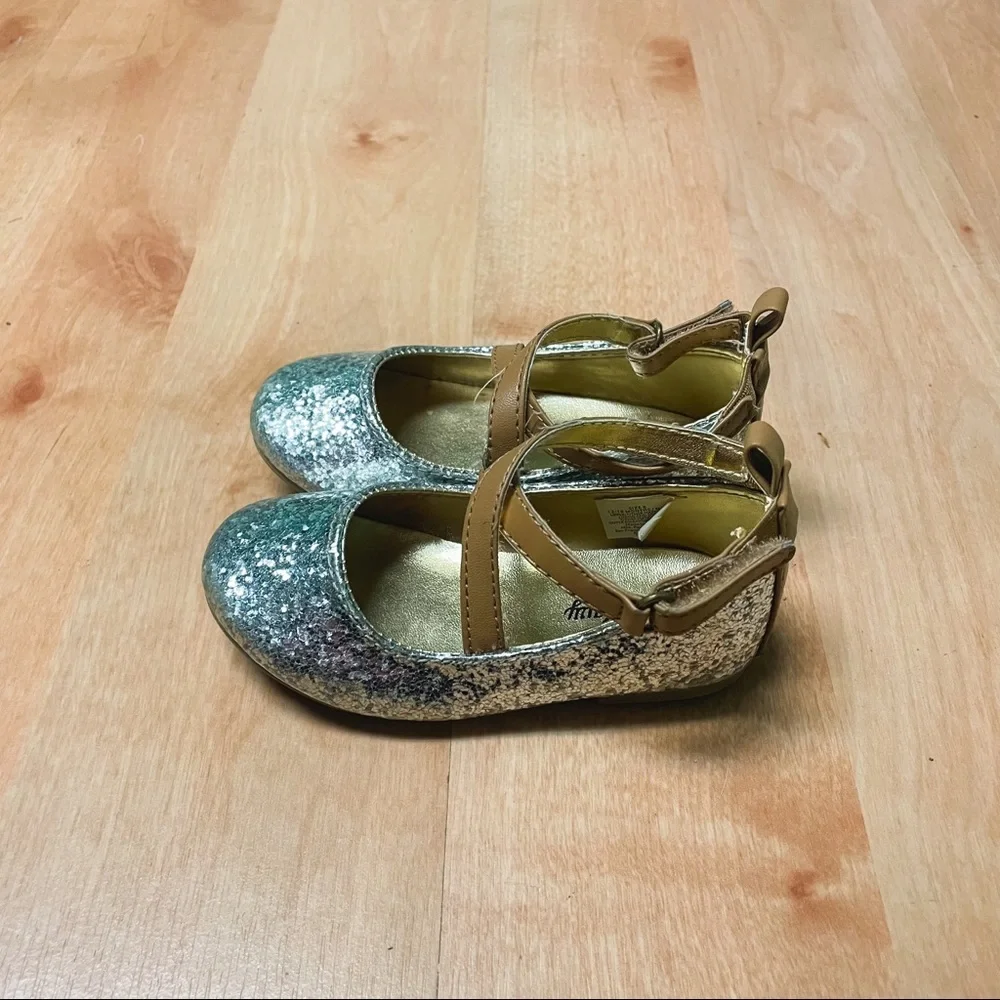 Old Navy Silver Glitter Sparkle Crisscross Ankle Strap Dress Shoes Girls Size 6